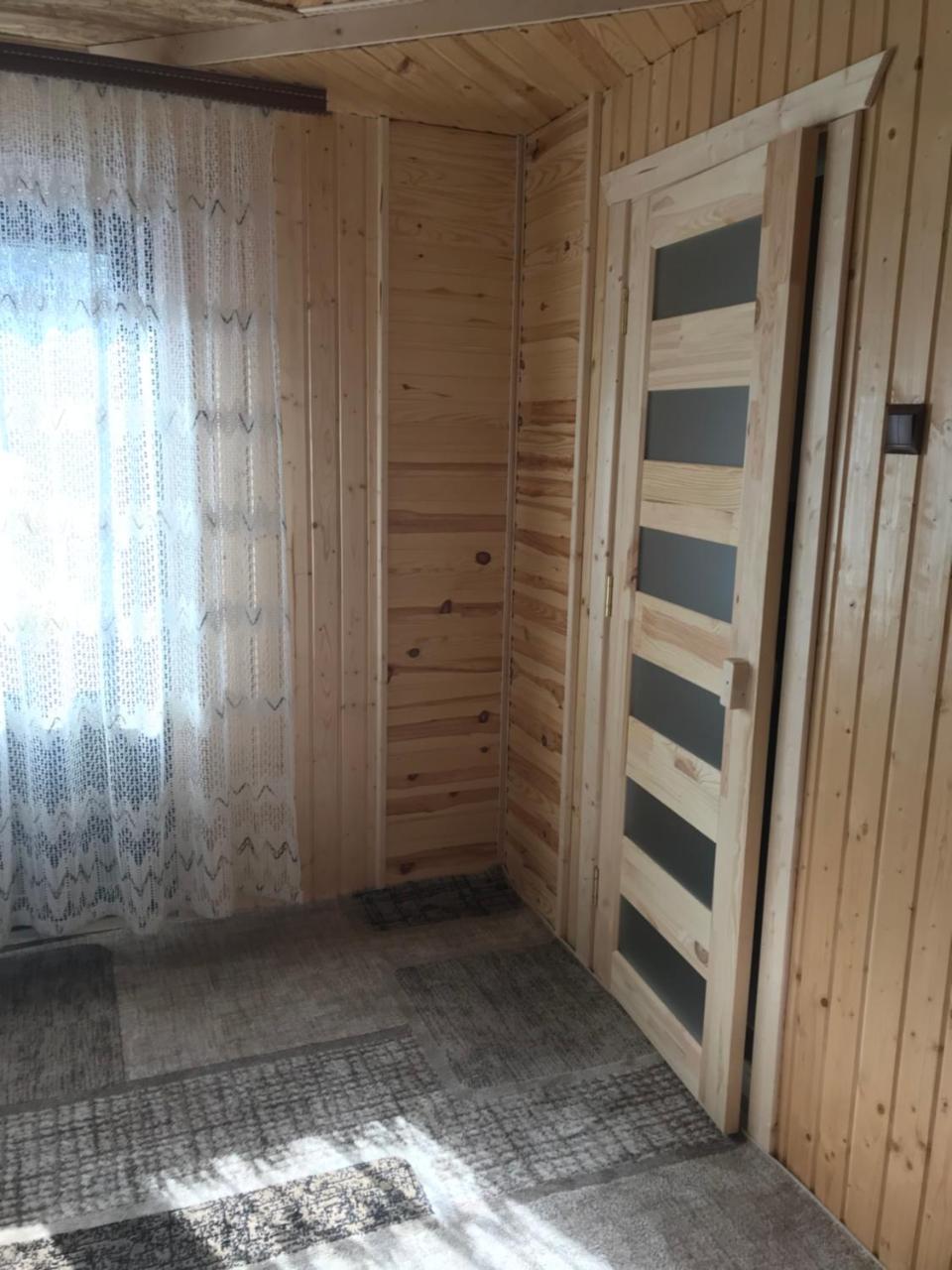 Приватна Садиба Shafran Iablunîțea Exterior foto